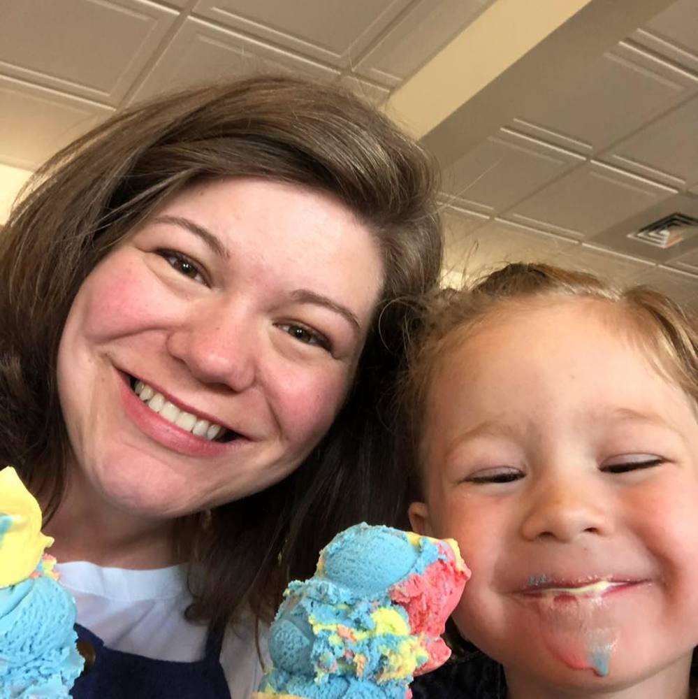 Meet your Posher, Courtney